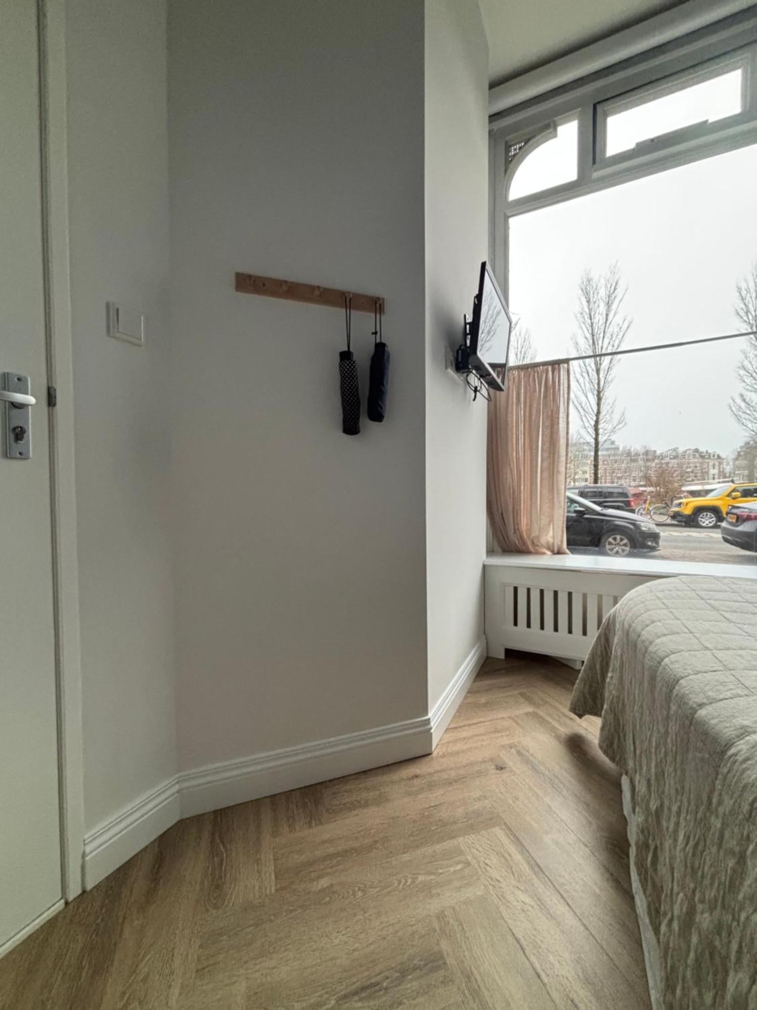 Lovely Small Apartment In 'De Pijp' アムステルダム エクステリア 写真