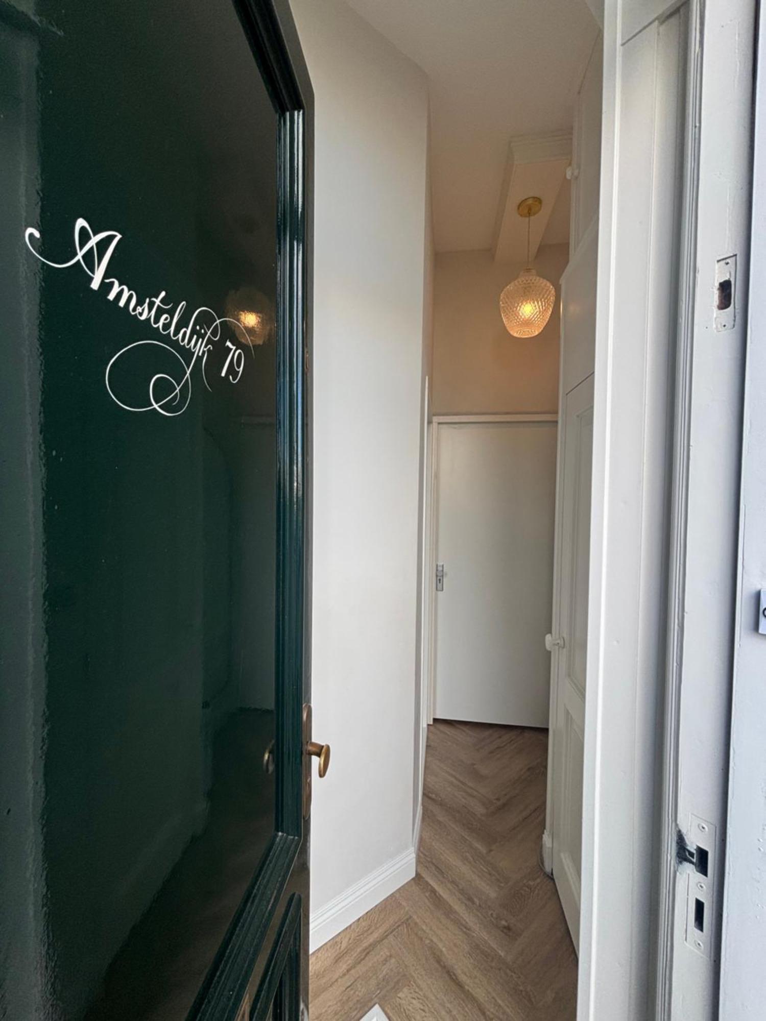 Lovely Small Apartment In 'De Pijp' アムステルダム エクステリア 写真